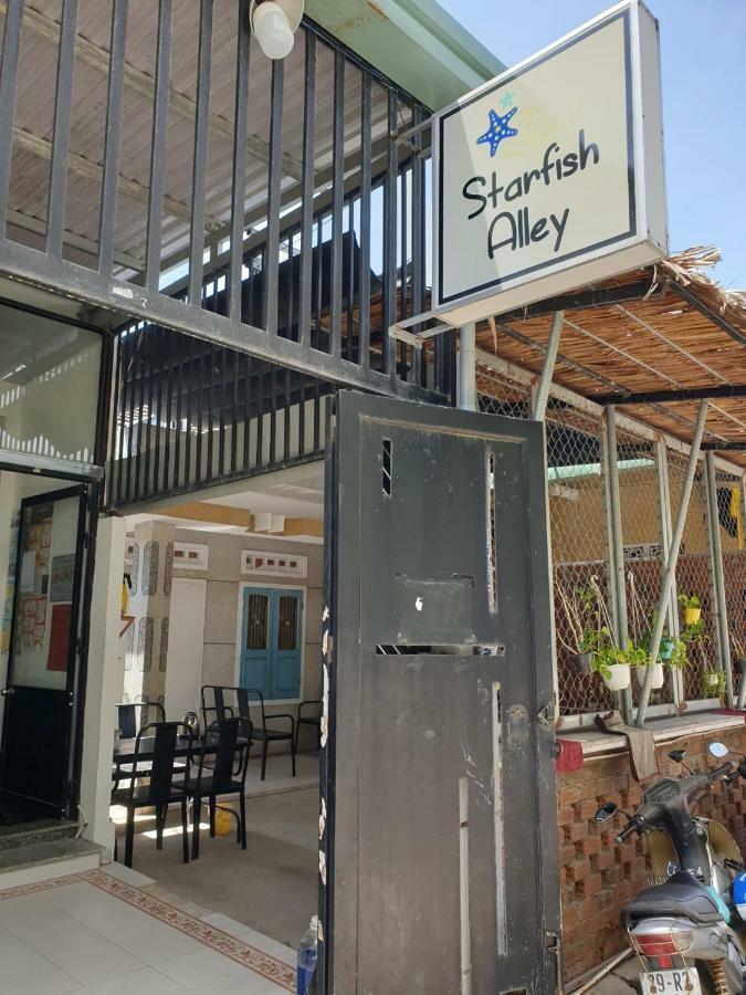 Хостел Starfish Alley Дананг